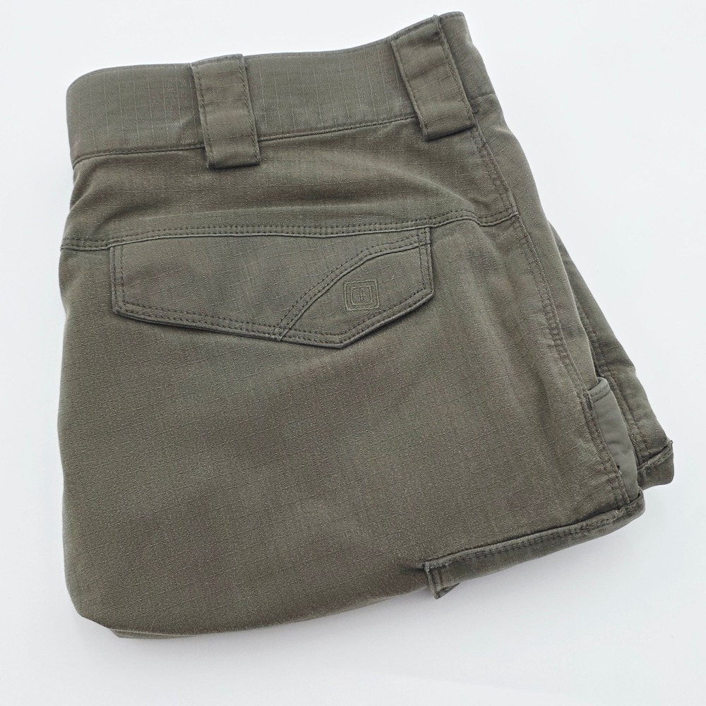 5.11 Tactical Stryke 10" Mens 33 Ripstop Cargo Shorts Olive Green Utility Work
